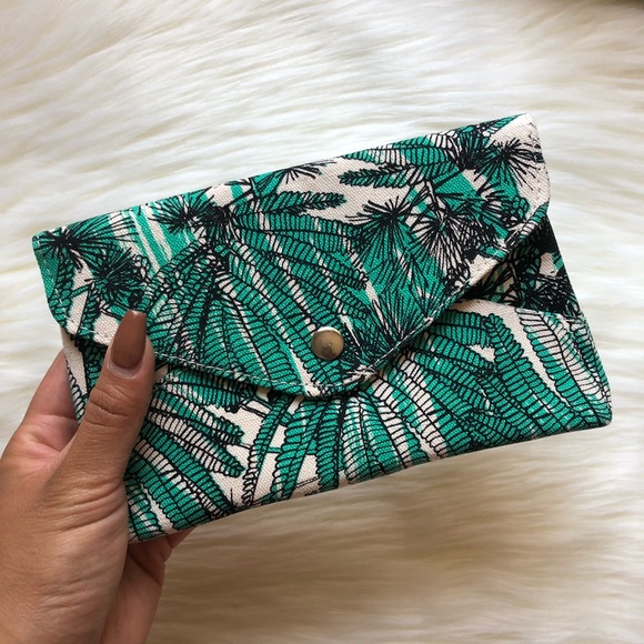 Origins Make-up Bag - Picture 2 of 8